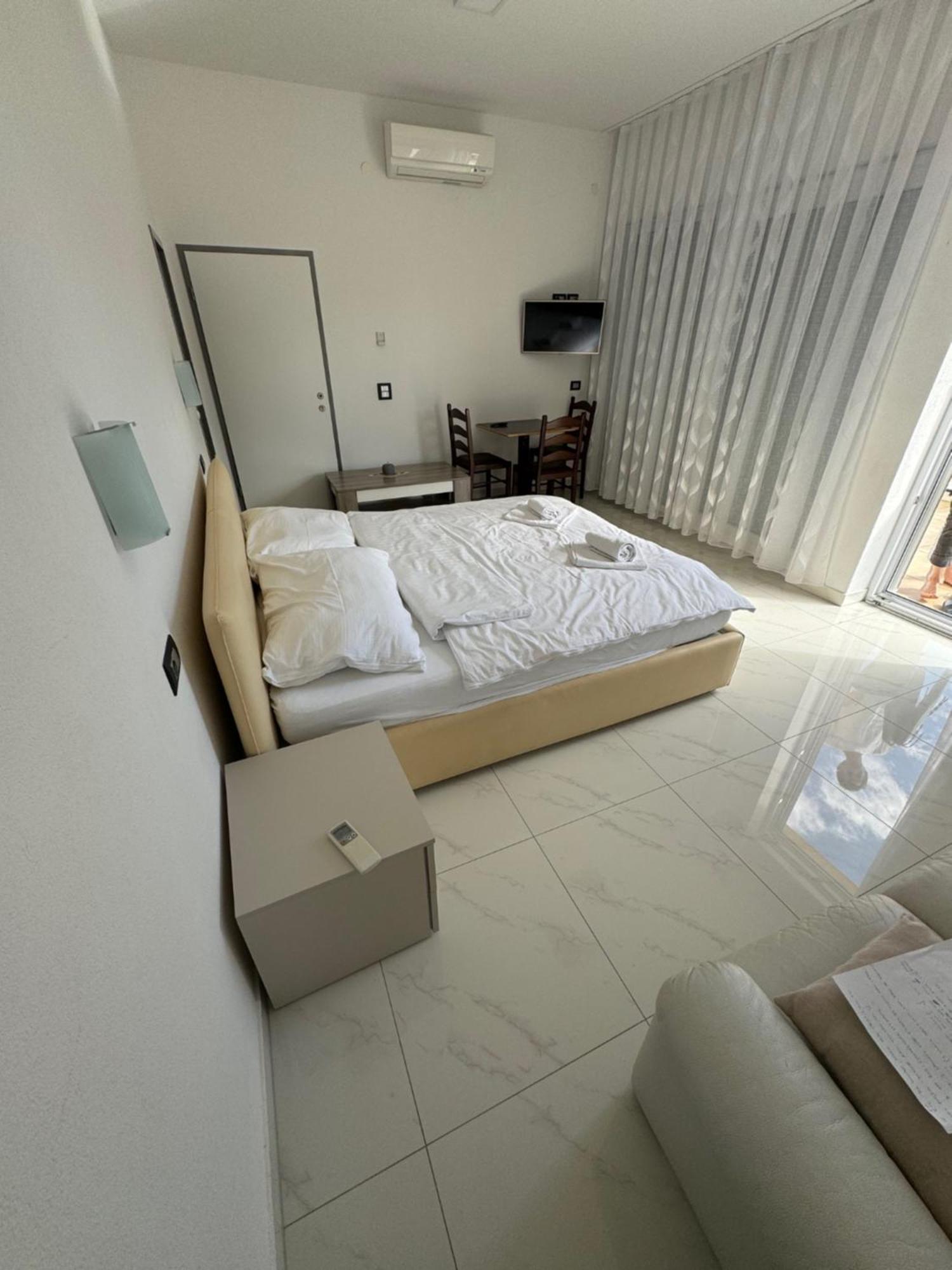 Funtana Appartements an der 1 Reihe vom Meer Buitenkant foto